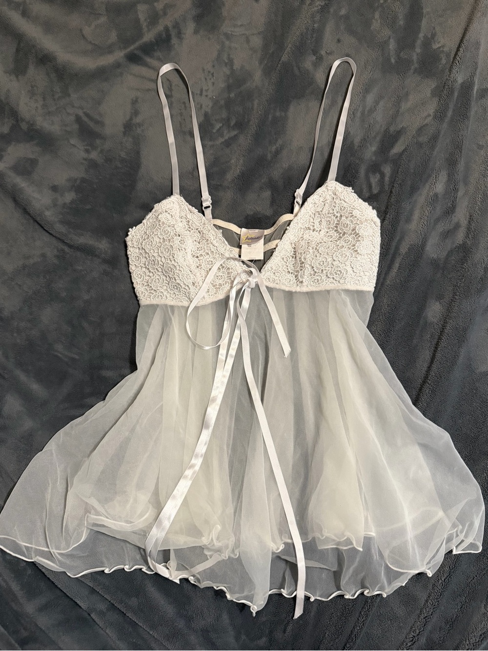 Frederick's of Hollywood Women's Lace & Sheer Babydoll Nightie - White